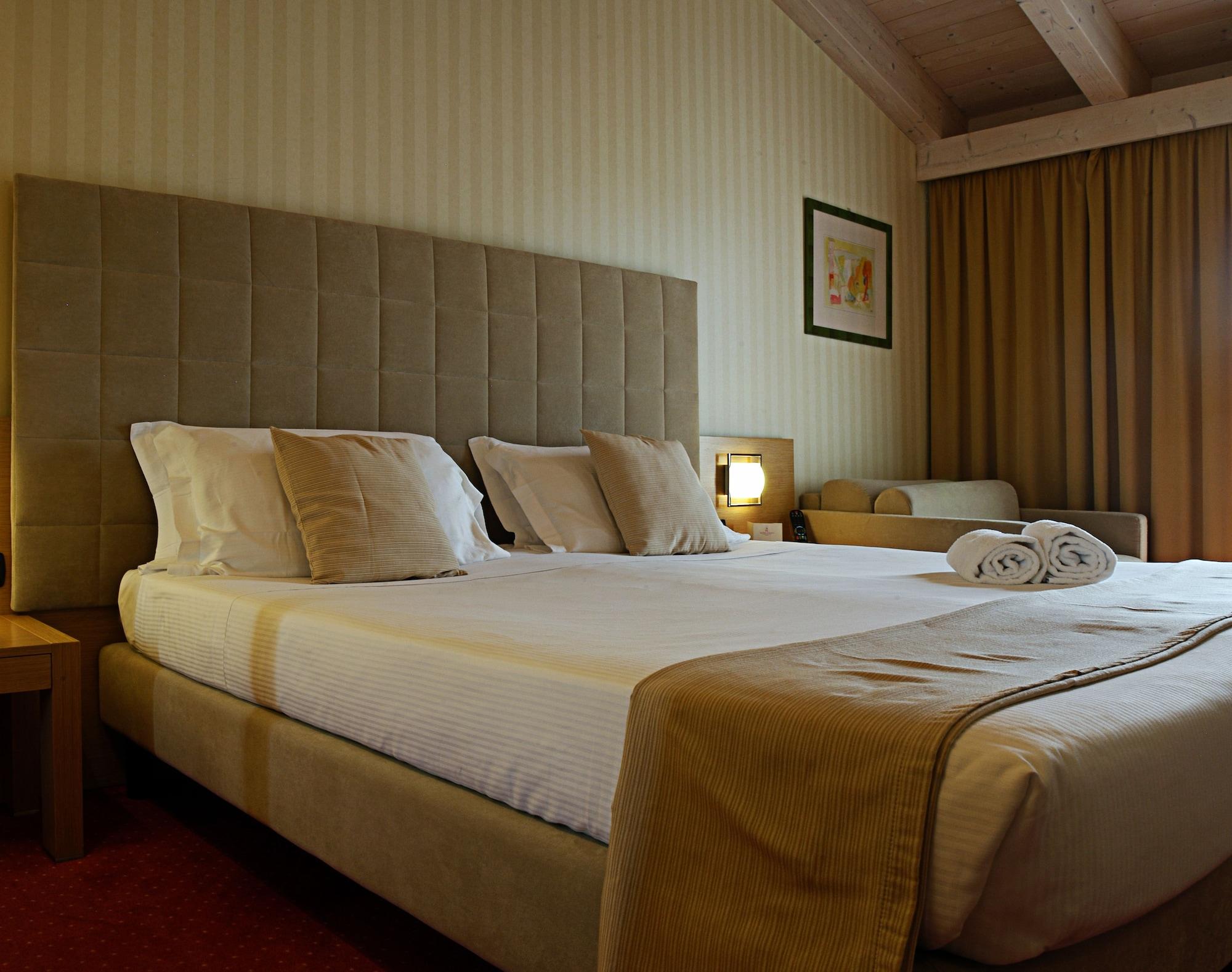 Hotel Caesius Thermae & Spa Resort Bardolino Esterno foto