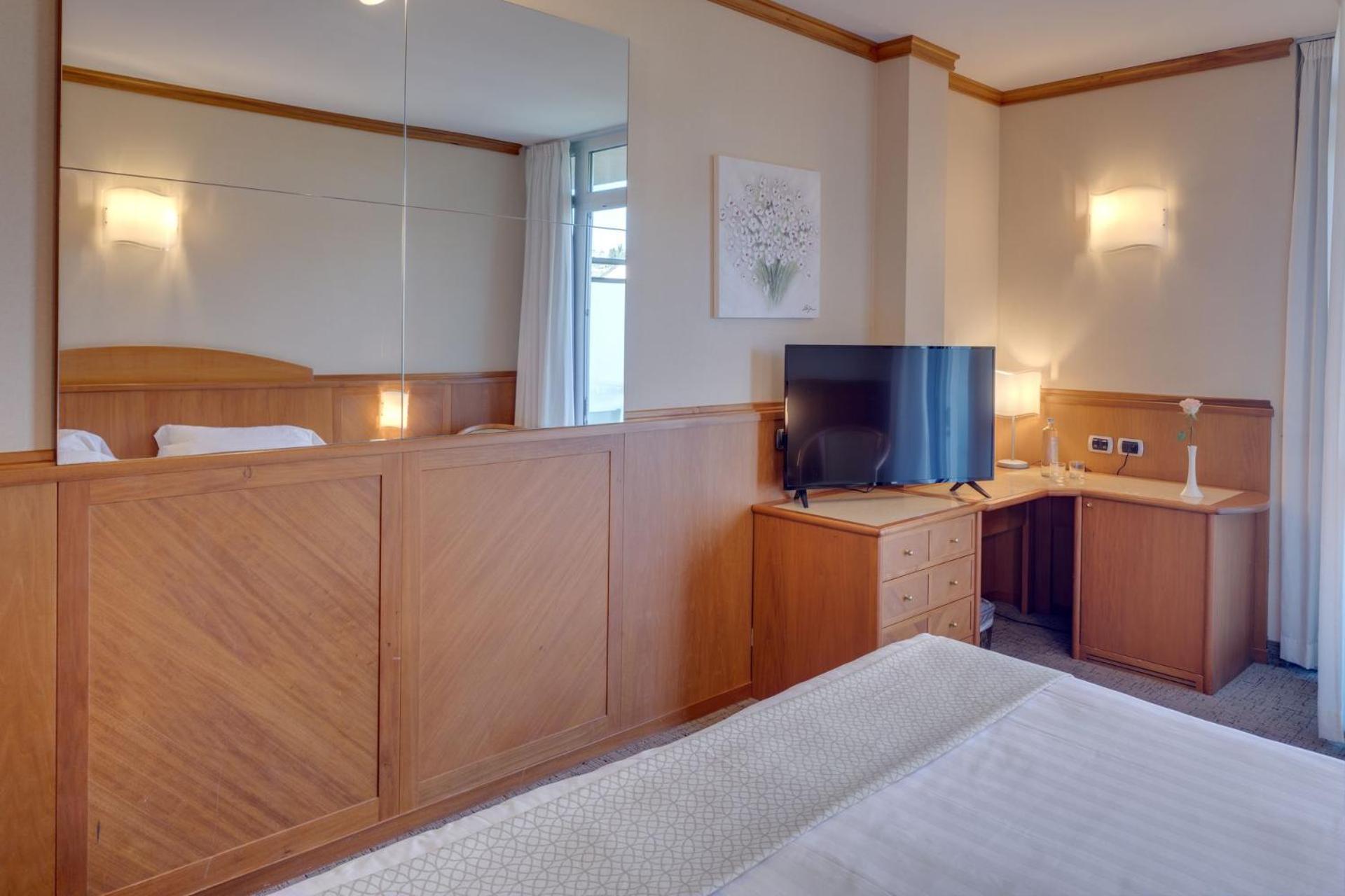 Hotel Caesius Thermae & Spa Resort Bardolino Esterno foto