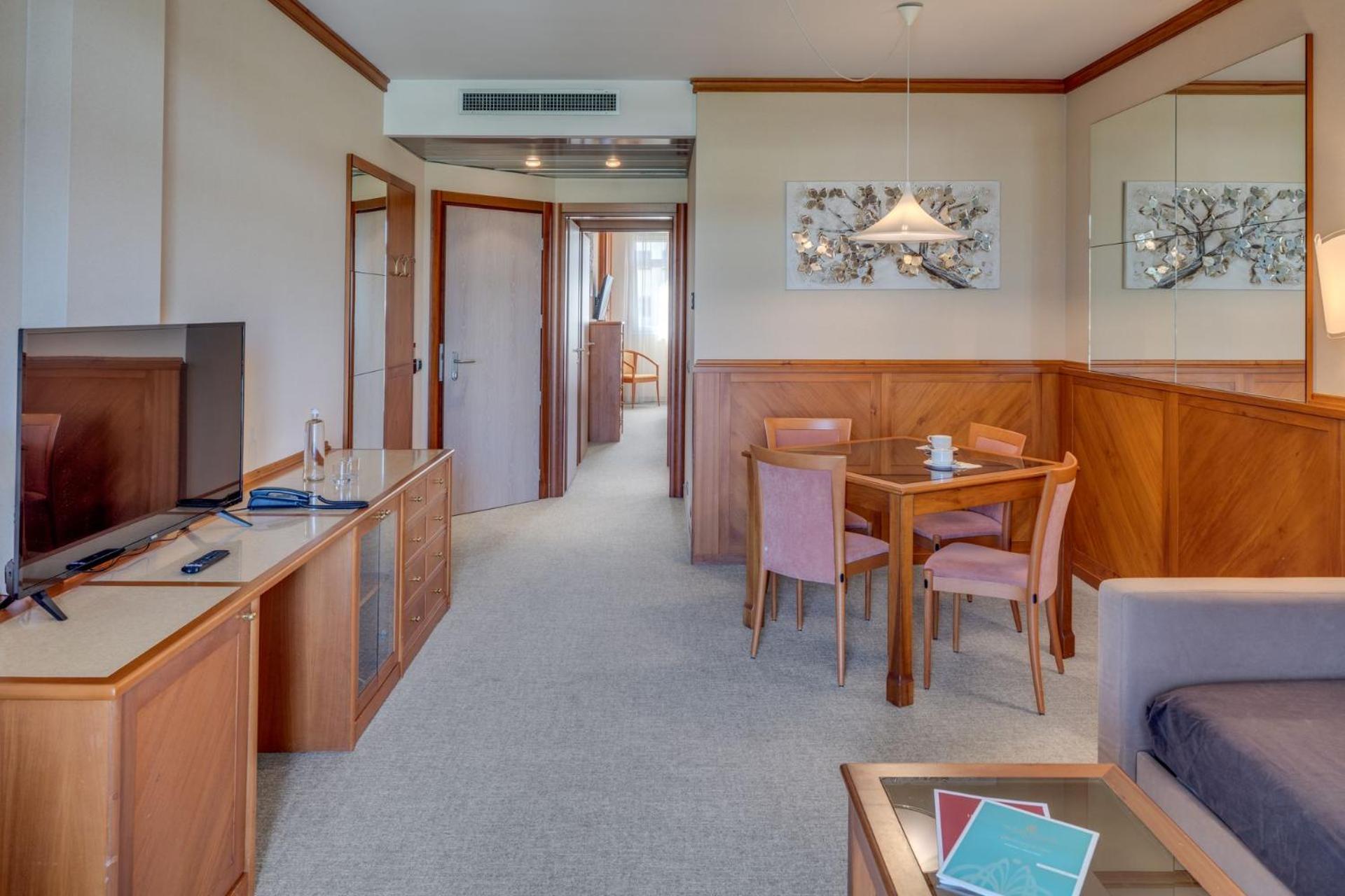 Hotel Caesius Thermae & Spa Resort Bardolino Esterno foto