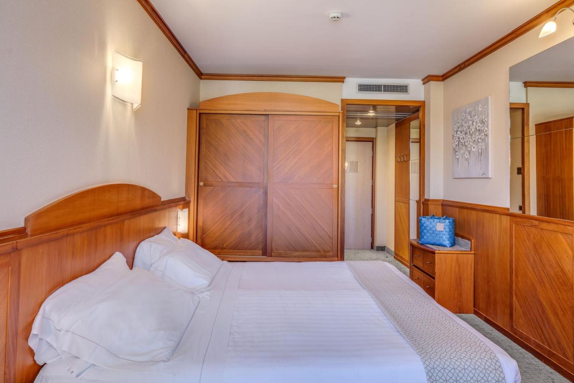 Hotel Caesius Thermae & Spa Resort Bardolino Esterno foto